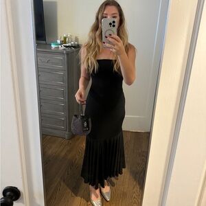 Elegant Black Strapless Dress